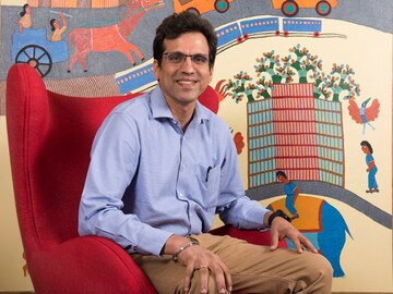 'People who can draw insights from real-time data will influence decision-making in the future'