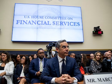 Facebook's cryptocurrency faces second day of critical hearings