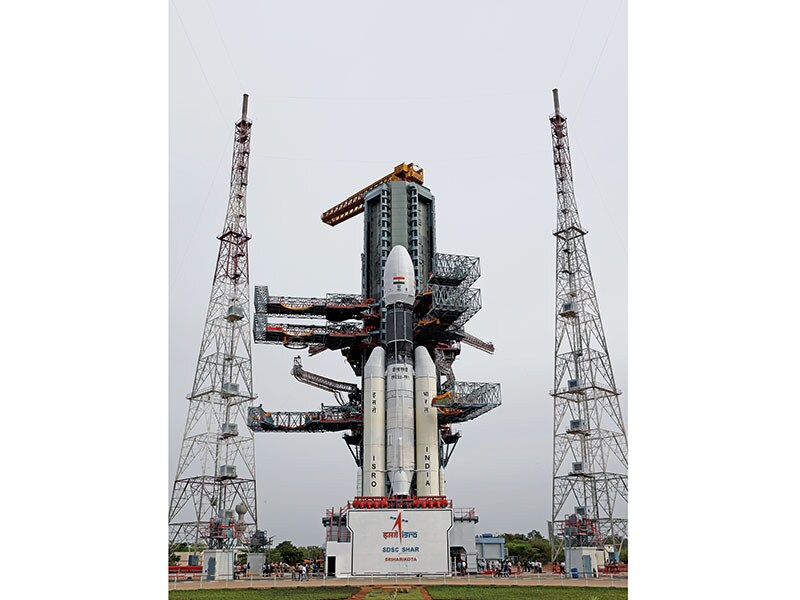 g_118895_sm_01anotherviewofgslvmkiii-m1vehicleatthesecondlaunchpad_280x210.jpg