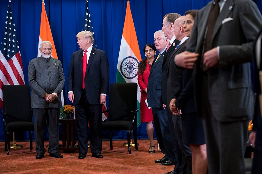 g_117275_modi_bg_280x210.jpg