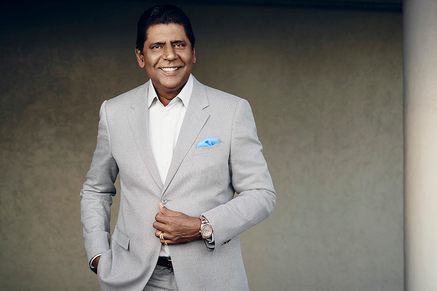 g_113803_vijay_amritraj_280x210.jpg