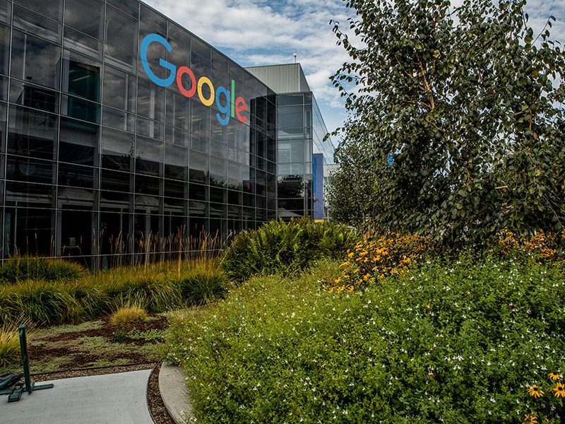 Google to limit targeting of political ads