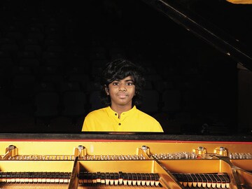 The 'world's best' pianist is Indian and 13 years old. Watch him in Mumbai this week