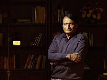India-US relations to thrive despite global economic instability: Suresh Prabhu