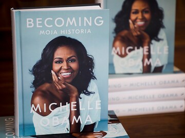 Michelle Obama's memoir 'Becoming' will be a Netflix documentary