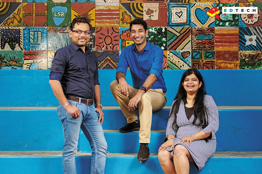 krishna kumar, vamsi krishna and tanushree nagori