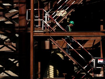 GDP growth slows further to 4.7 percent