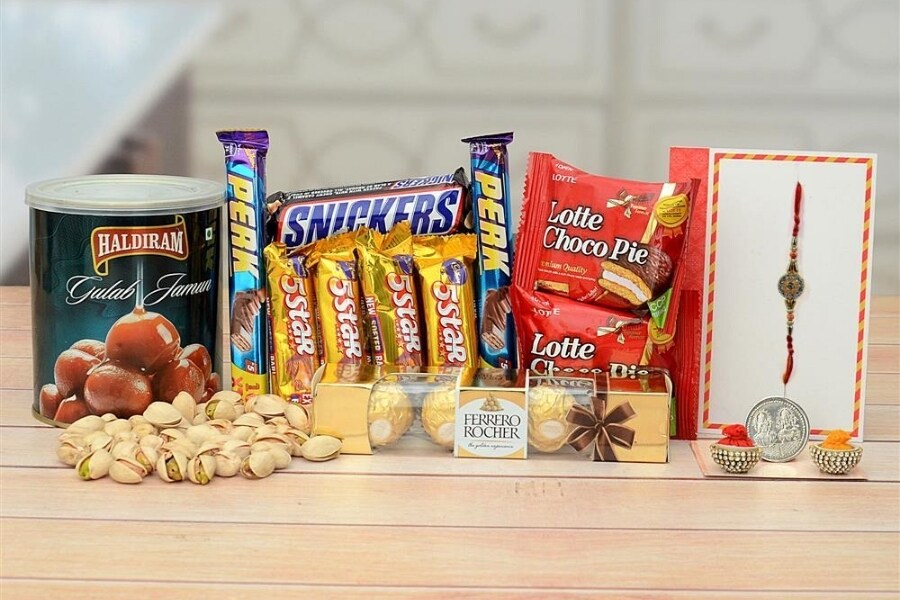 inside image giftstoindia24x7.com forbes 900x600 px