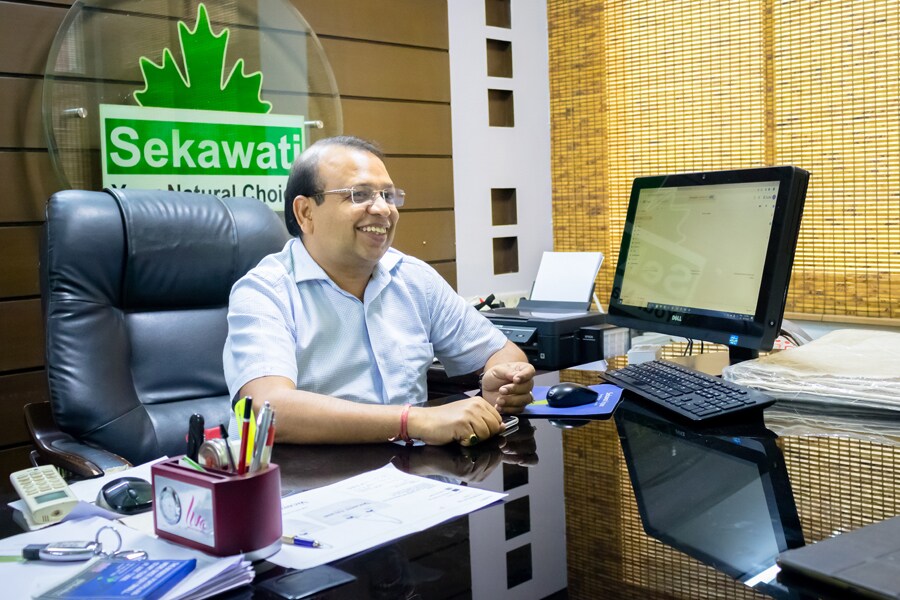 dinesh gupta 900x600px