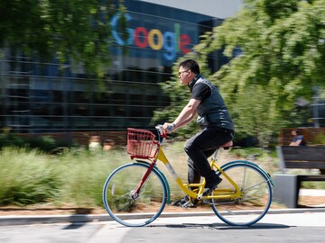 Donald Trump suspends H1-B visas, extends green card prohibition