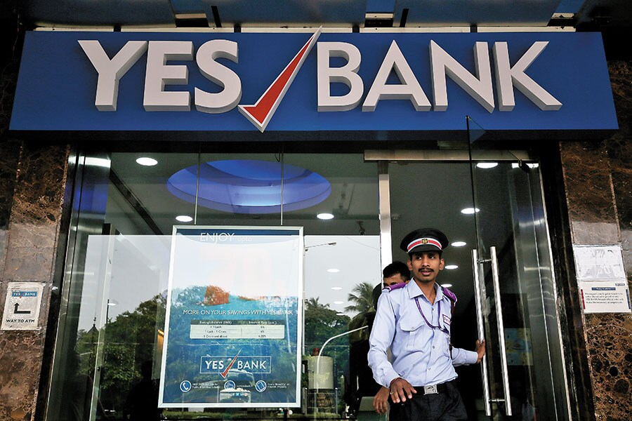 yes bank b