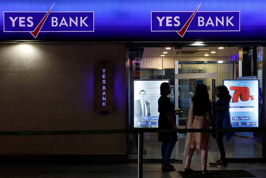 yes bank b