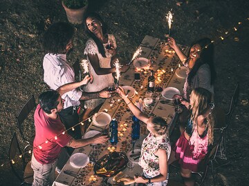 A new source of coronavirus spread: 'COVID-19 parties'