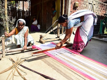 Silence of the looms