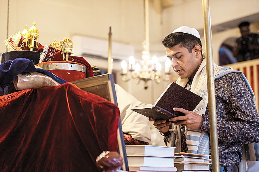 shaare rason synagogue_gettyimages-1172725960