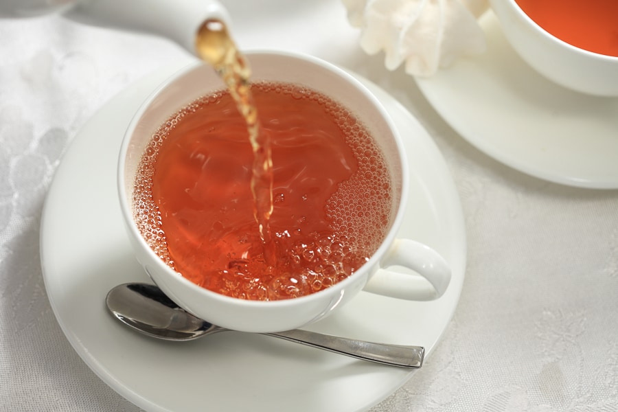 tea shutterstock 631508906 bg