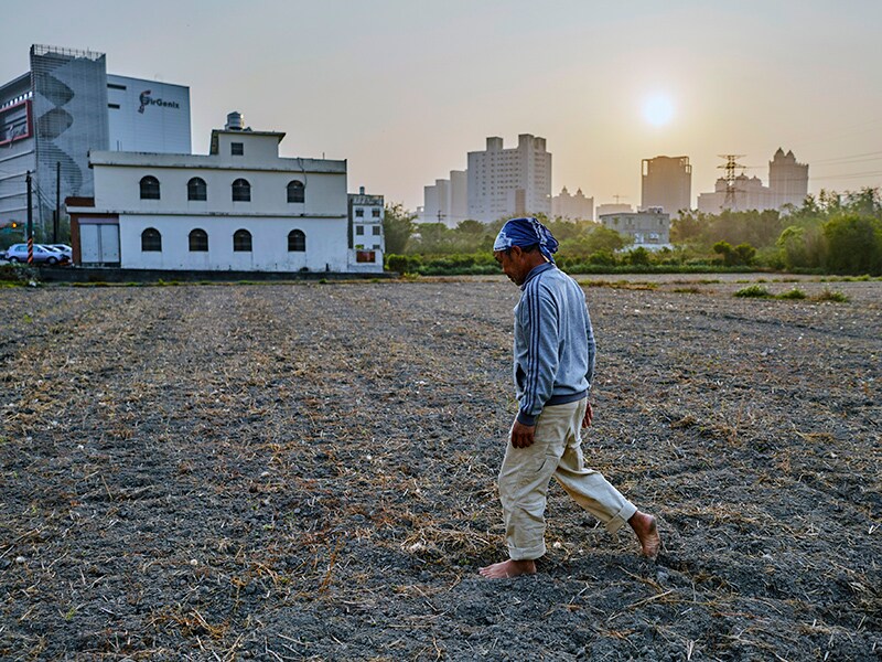 Drought in Taiwan pits chipmakers against farmers