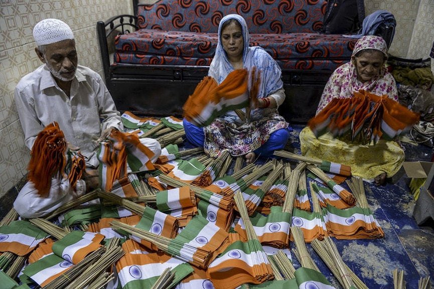 Photo of the day: Independence Day preparations begin