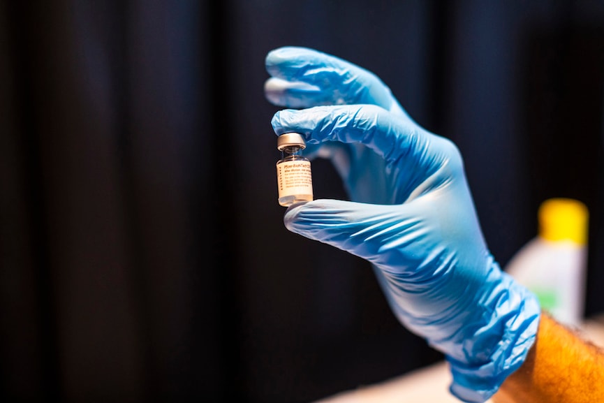 FDA fully approves Pfizer-BioNTech's vaccine, a first for a Covid-19 shot