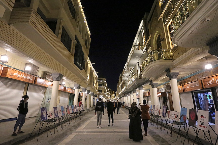 Baghdad celebrates renovation of its historic book street