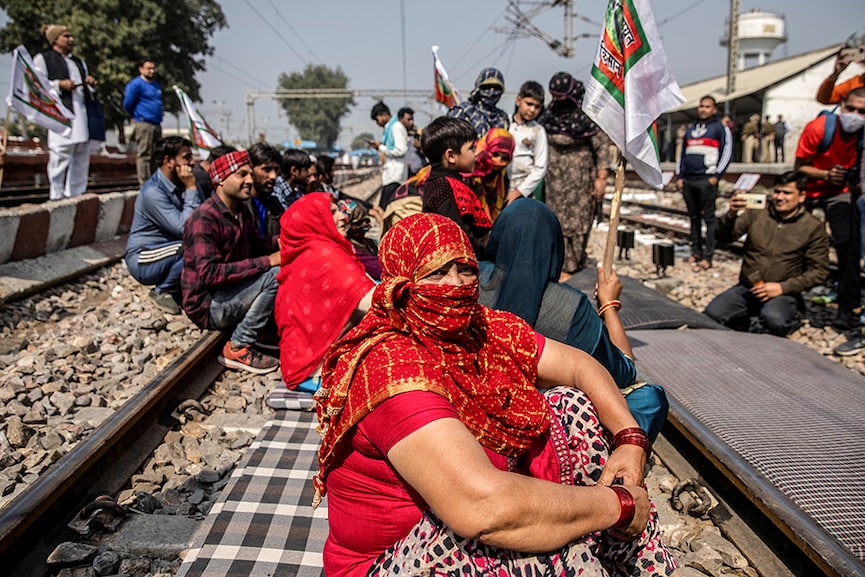 farmers protests_bg