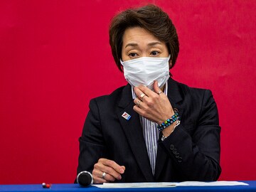 Marking cultural shift, Japan names woman to top leadership post