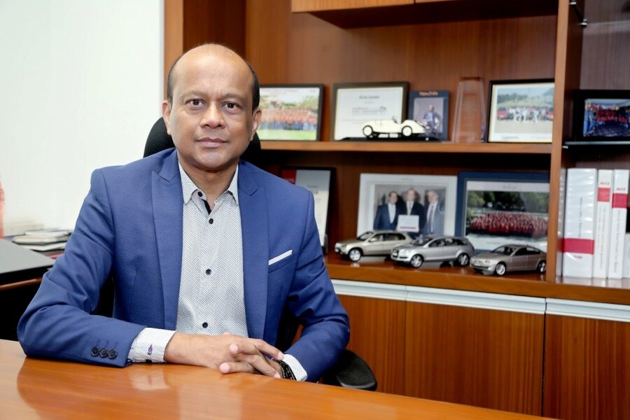 mr sunil gupta  md  and  ceo  avis india.