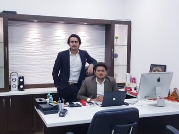 Manish Bhardwaj the man leading Foxsky Reveals the secret behind his success