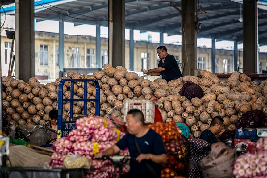 China's growth slows as pandemic fears persist