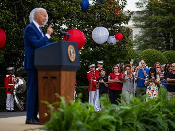 Biden seeks to revive vaccine effort with new rules and incentives