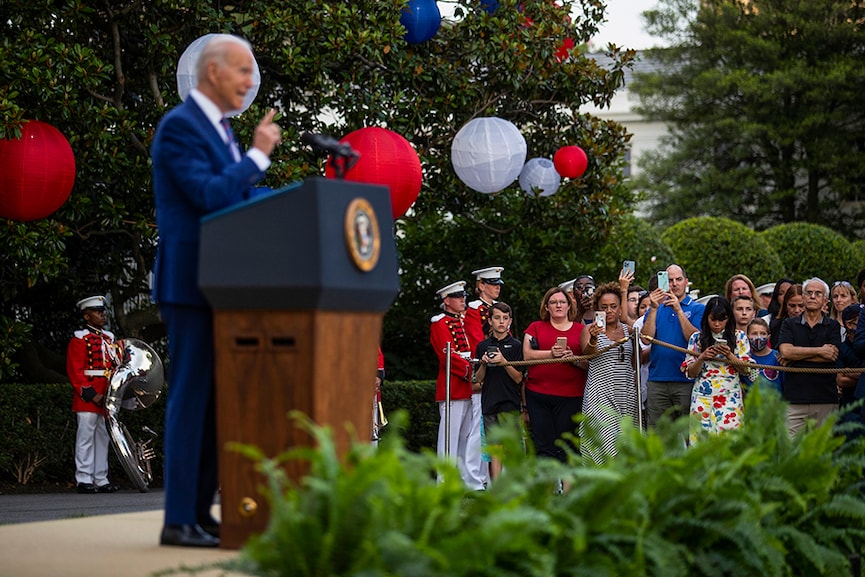 Biden seeks to revive vaccine effort with new rules and incentives