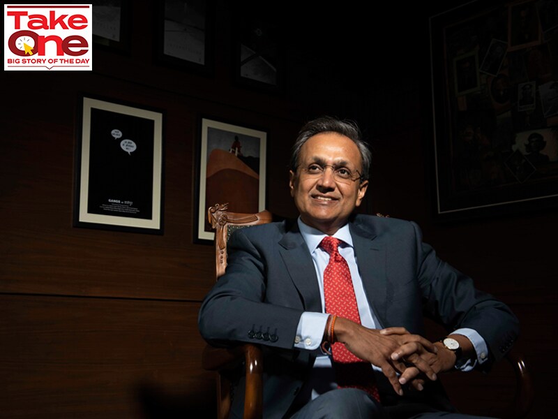 The heat is on for Lloyd