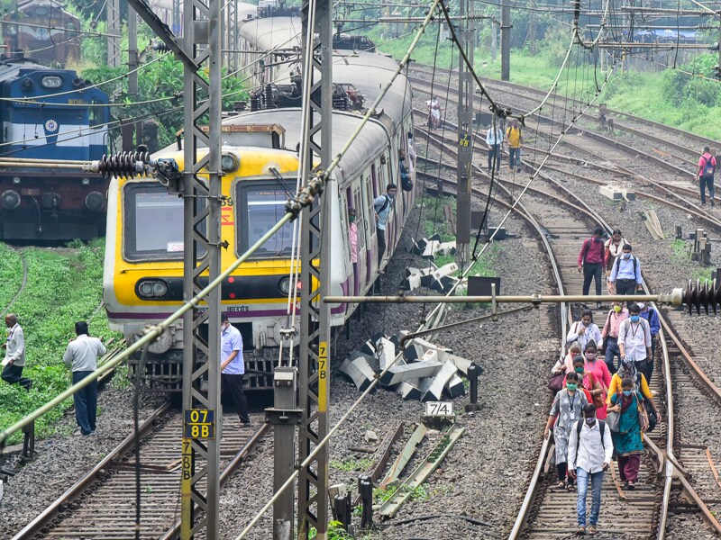 China appears to warn India: Push too hard and the lights could go out