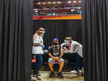 How social class affects Covid-19 related layoffs worldwide