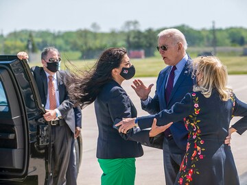 Publicly supportive, Biden is said to sharpen his tone with Netanyahu in private