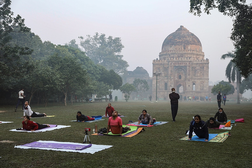 Photo Of The Day: Delhi paradox