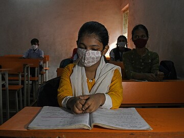 Photo of the day: Schools reopen