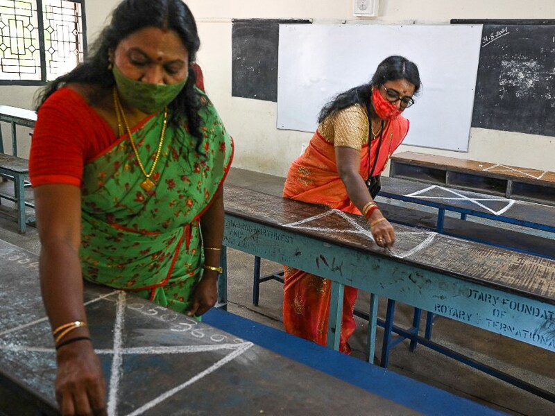 Photo of the day: School's in session