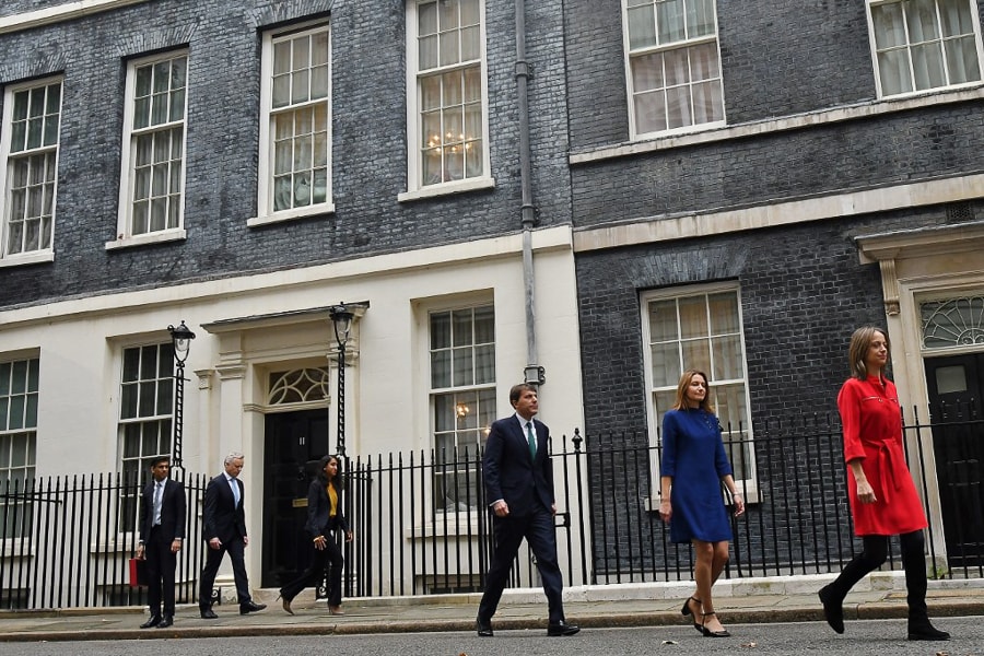 Britain paves way to accept stablecoin