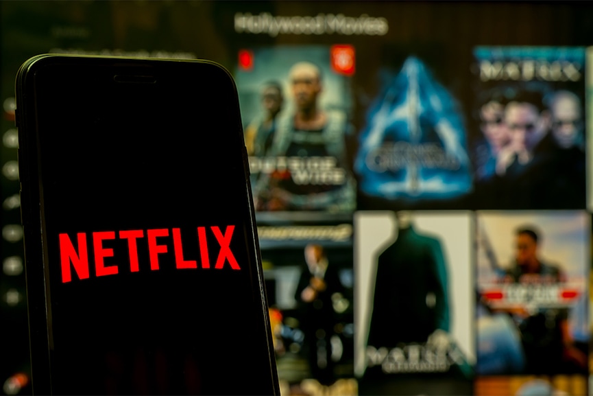 Netflix shares drop 25% after service sees first subscriber loss in a decade