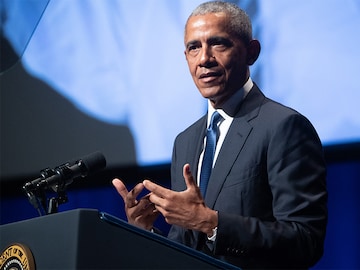 Barack Obama calls for tighter reins on big tech