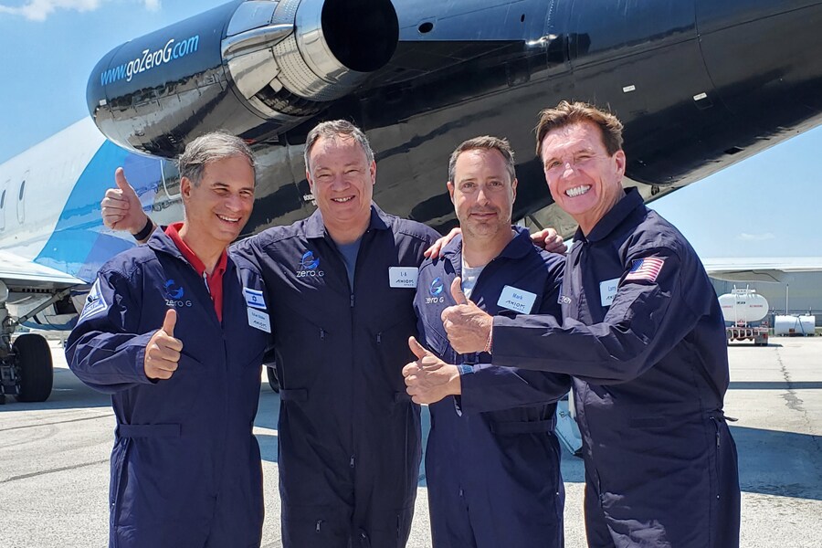 Crew of first private flight to ISS head back to Earth