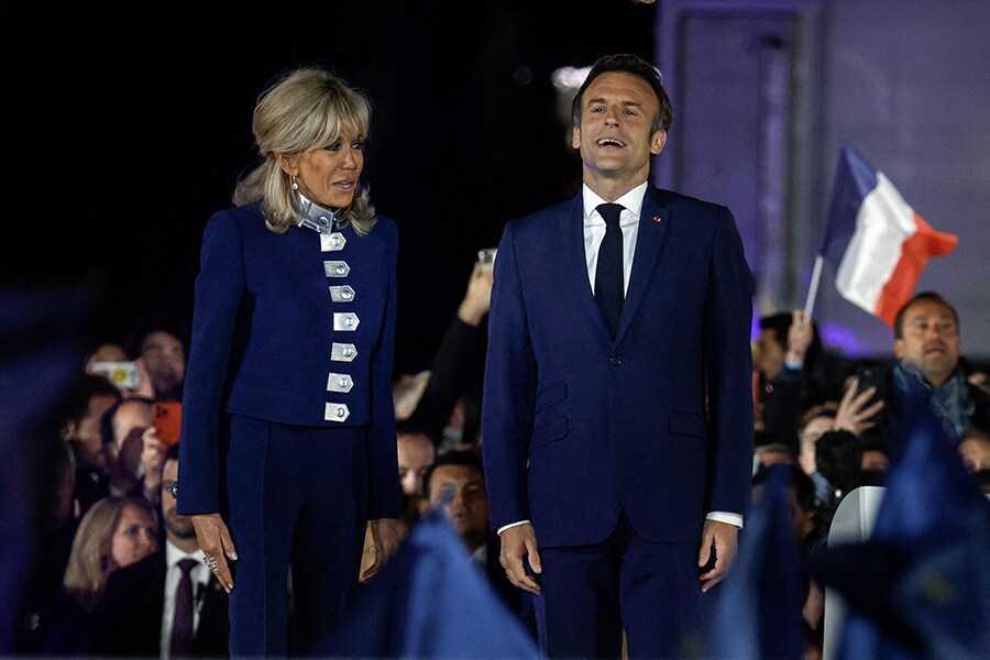 Photo of the day: Macron remains president