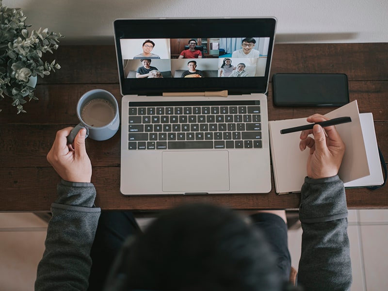 Videoconferencing hinders creativity, study finds