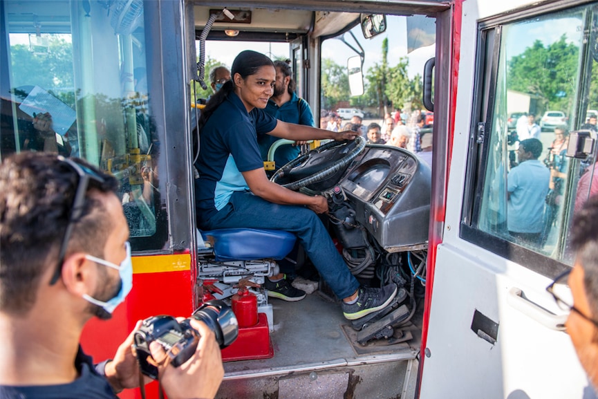 Photo of the day: Women take the wheel