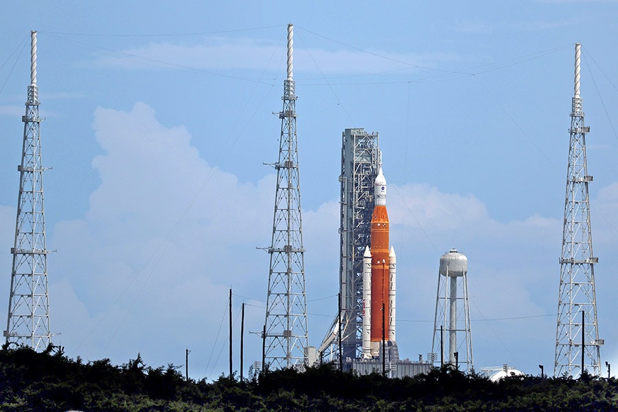 The Artemis I rocket sits on launch pad 39-B at Kennedy Space Center as it is prepared for launch of an unmanned flight around the moon on August 28, 2022 in Cape Canaveral, Florida. The launch is scheduled for Monday between 8:33am and 10:33am and would be the furthest into space any unmanned vehicle intended for humans has ever traveled before. Image: Joe Raedle/Getty Images