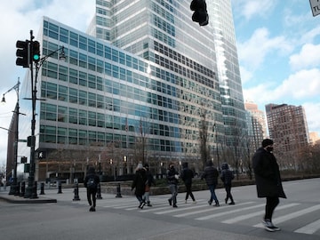 Goldman Sachs to invest big on crypto as FSB looks into crypto regulation following FTX fiasco