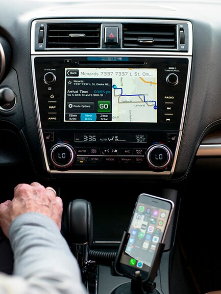 As automakers add technology to cars, software bugs follow