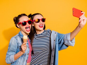 Storyboard18 - 2022 - Definitely, maybe: The year of great leap or sink