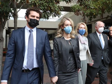 Silicon Valley can't escape Elizabeth Holmes